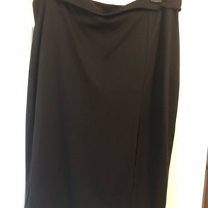 Slit skirt